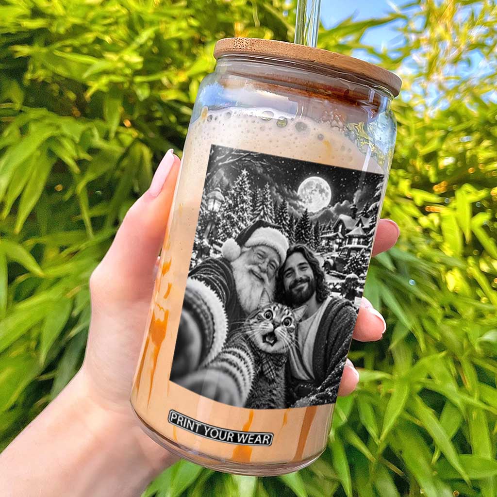 Cat Selfie with Jesus and Santa Funny Christmas Glass Can
