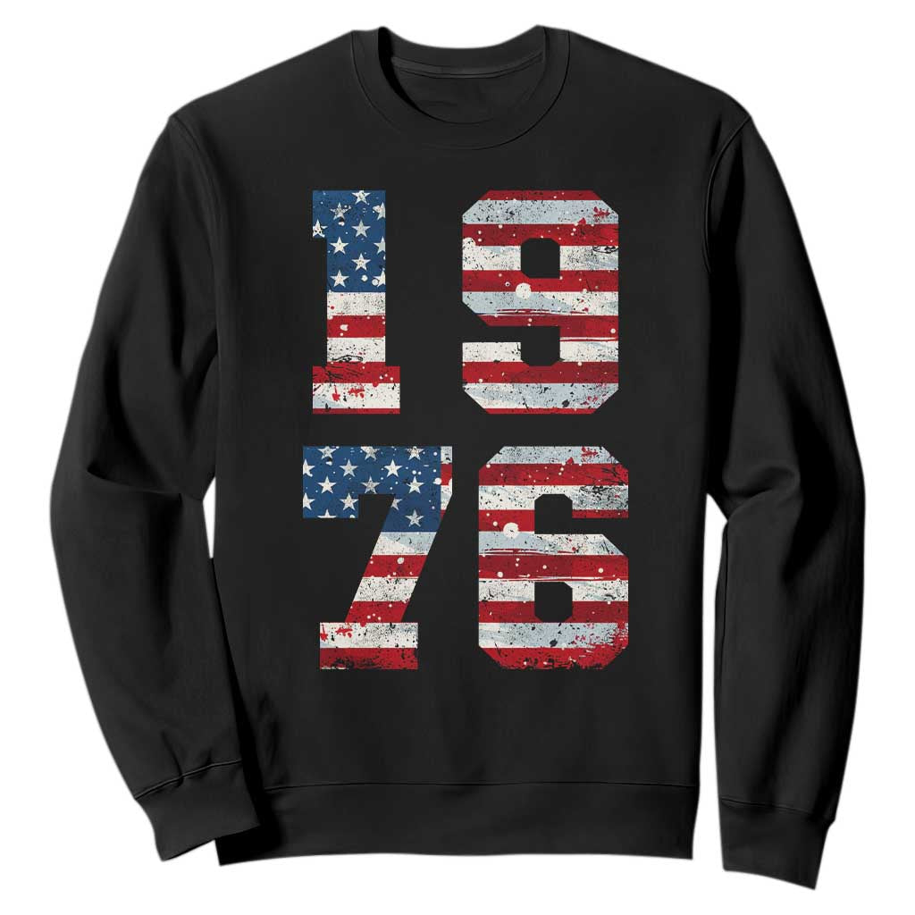 50th Birthday Vintage 1976 American Flag Sweatshirt Gifts For Turning 50