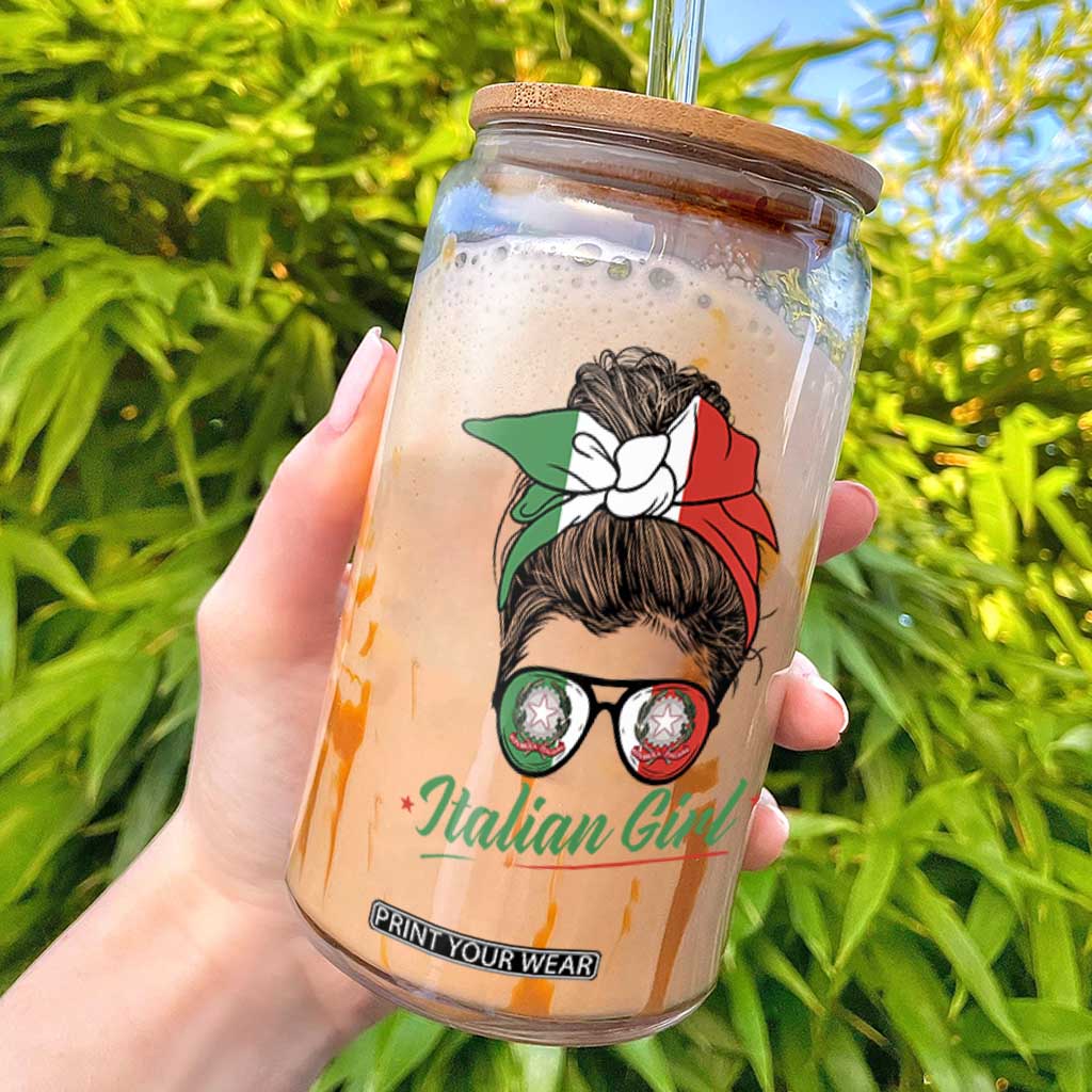 Proud Italian Girl Patriotic Italy Flag Messy Bun Glass Can