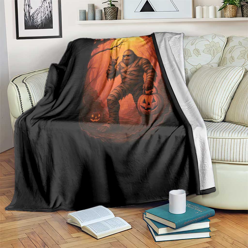 Funny Halloween Bigfoot Scary Spooky Cryptid Sasquatch Throw Blanket TS11 Print Your Wear