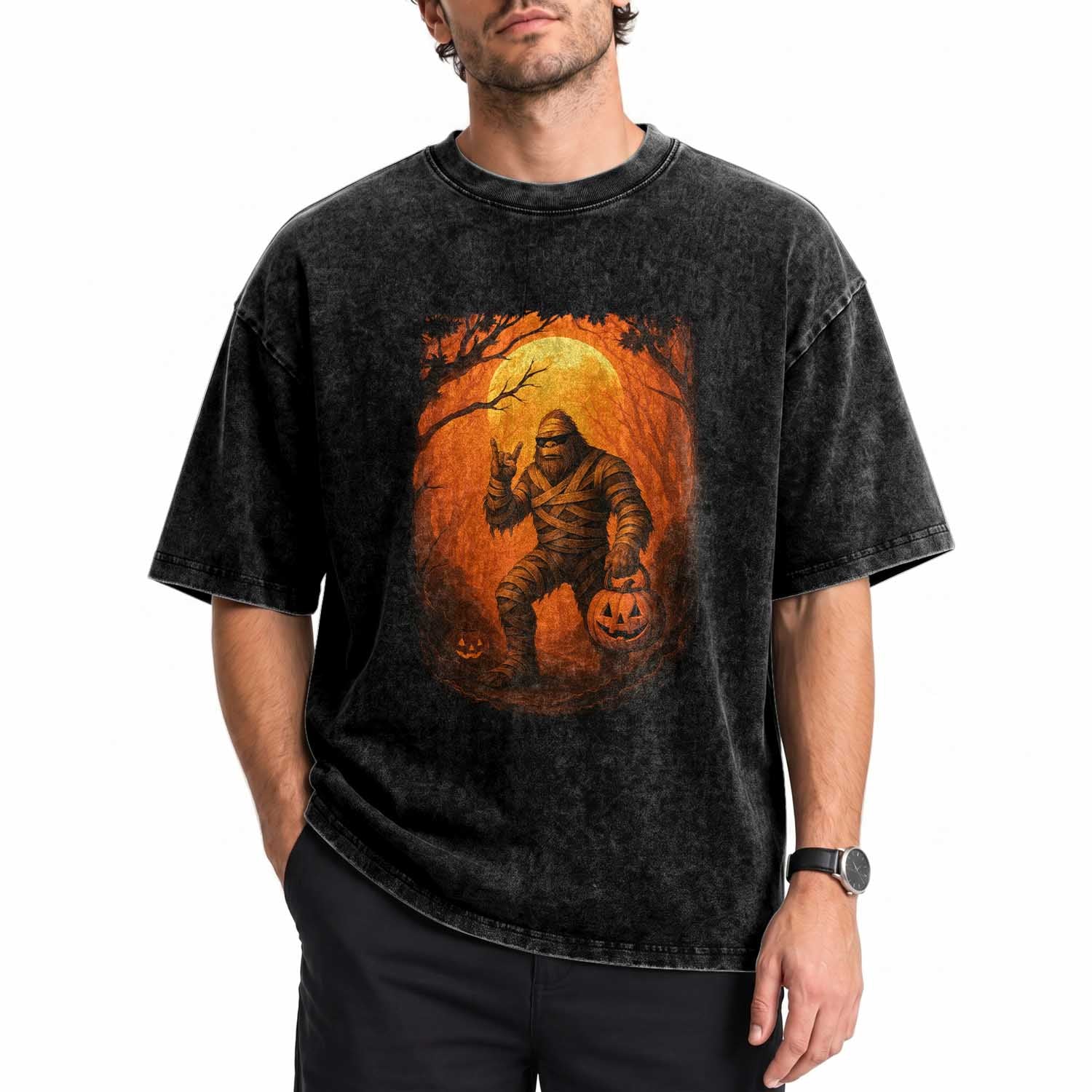 Funny Halloween Bigfoot Scary Spooky Cryptid Sasquatch Washed Cotton T-Shirt