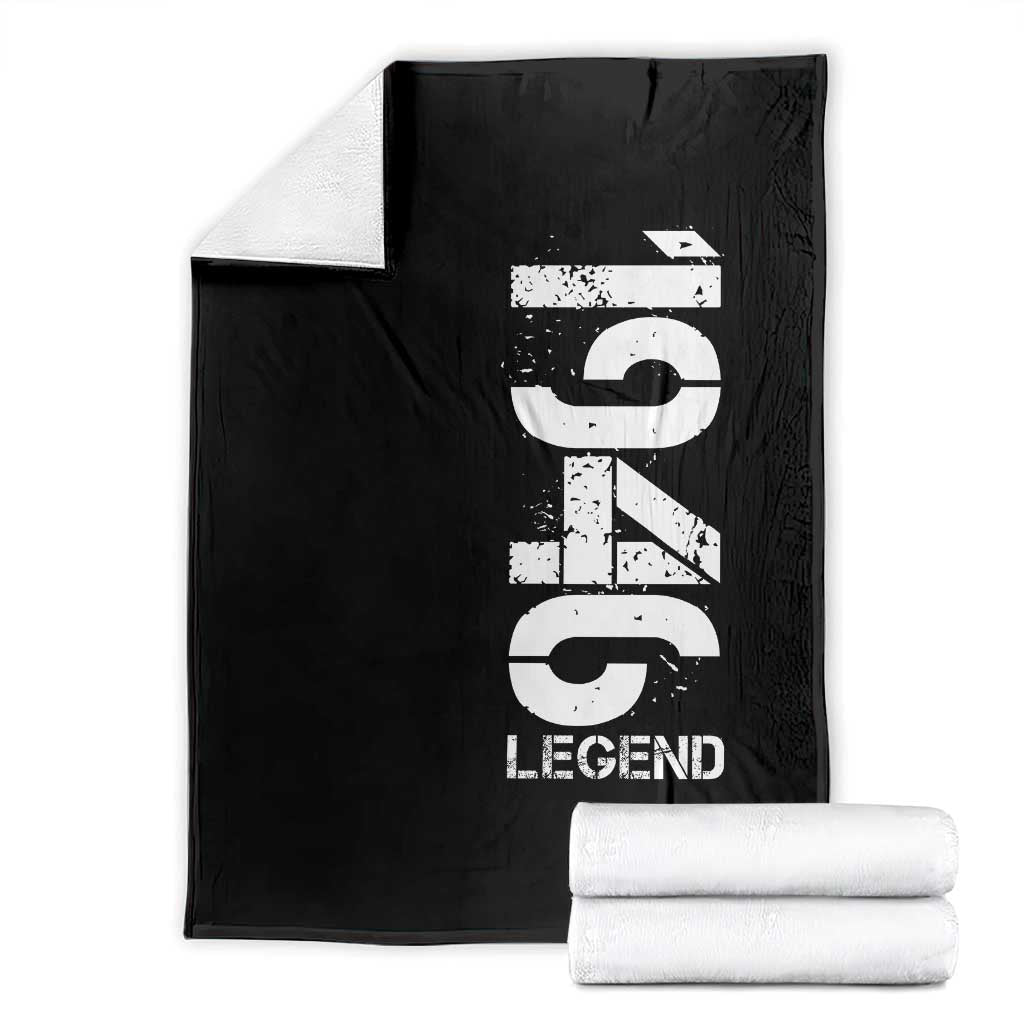 Vintage 1946 Legend Throw Blanket 80th Birthday Gifts Special Milestone TS11 Black Print Your Wear
