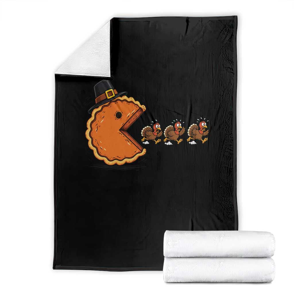 Funny Thanksgiving Pumpkin Pie Eating Turkey Video Game Lover Throw Blanket