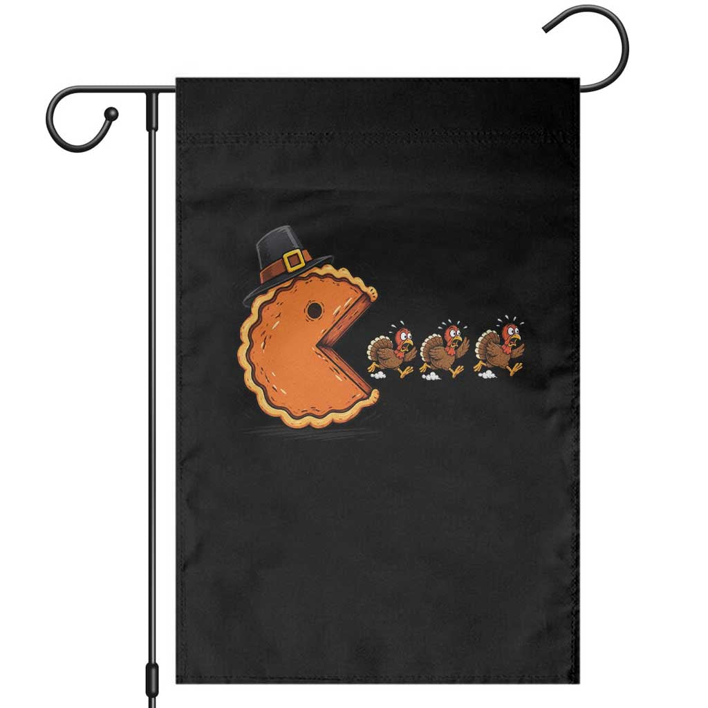 Funny Thanksgiving Pumpkin Pie Eating Turkey Video Game Lover Garden Flag