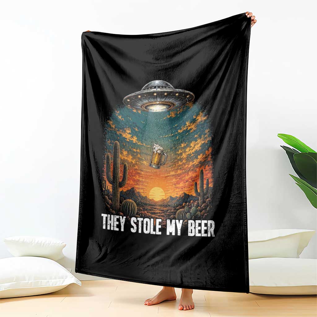 They Stole My Beer Throw Blanket Funny UFO Abducting Beer Mug Vintage Western Gift TS12 Print Your Wear