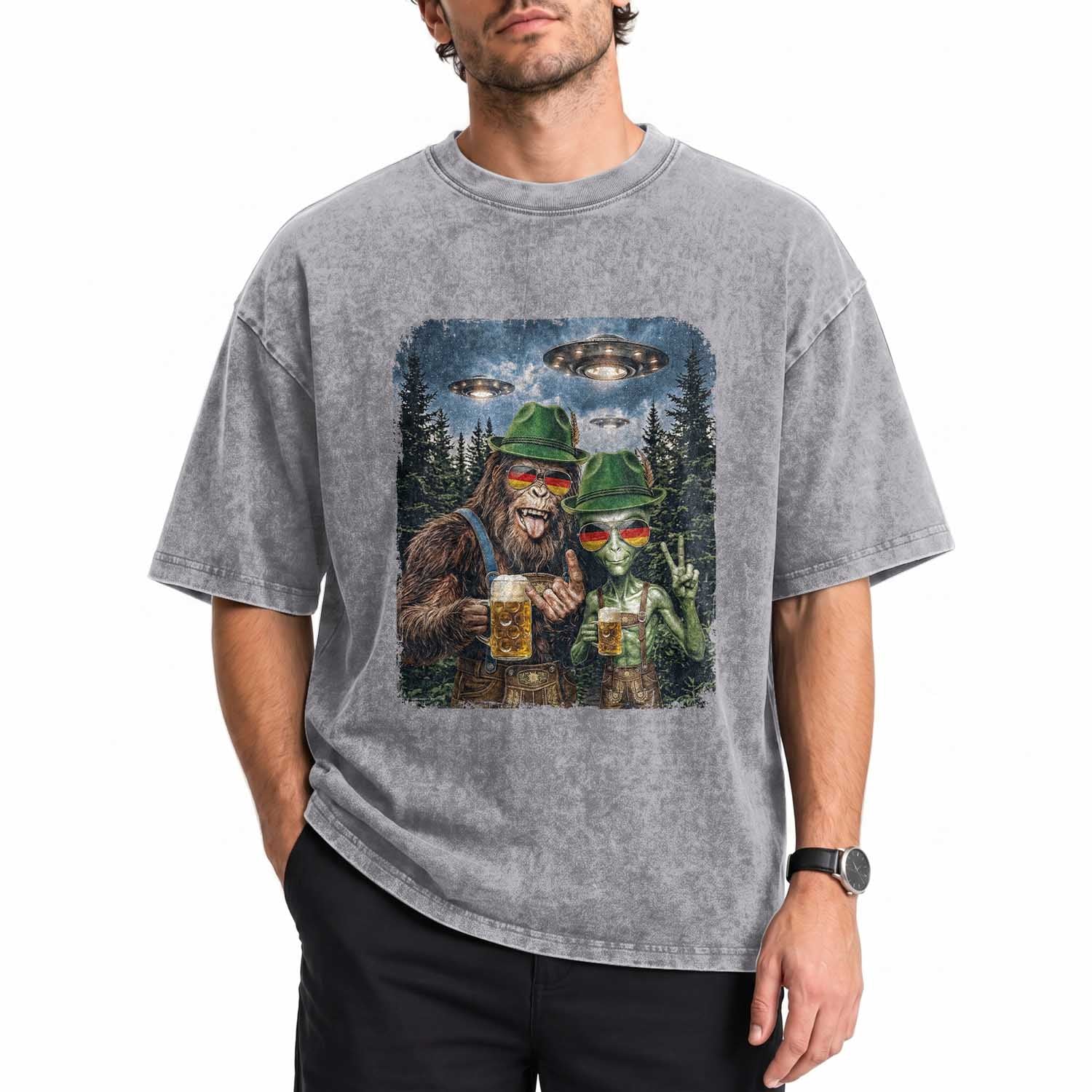 Funny Bigfoot Alien Oktoberfest Washed Cotton T-Shirt Selfie Beer Party German Lederhosen UFO Gift
