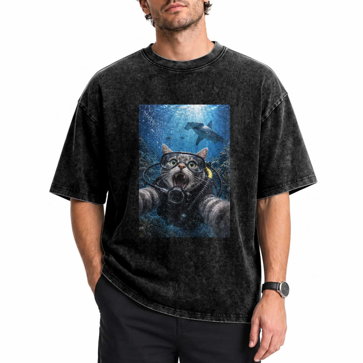 Funny Scuba Diving Cat Selfie With Hammerhead Shark Washed Cotton T-Shirt