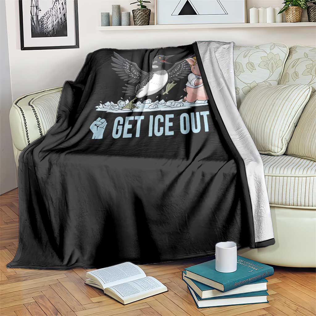 Get Ice Out Throw Blanket Funny Minnesota Loon Chasing Trump Pig TS12 Print Your Wear