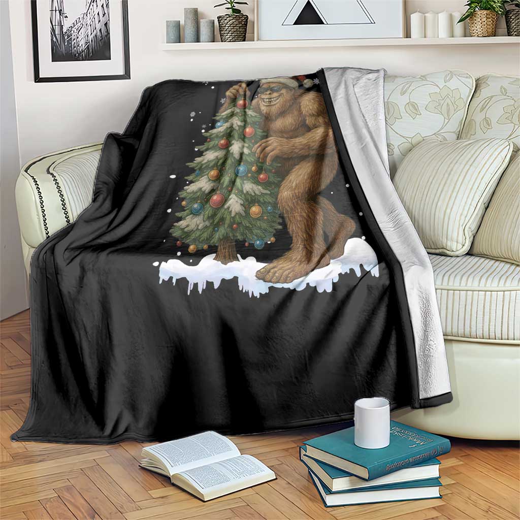 Funny Christmas Throw Blanket Bigfoot Decorating Xmas Tree Gift TS12 Print Your Wear