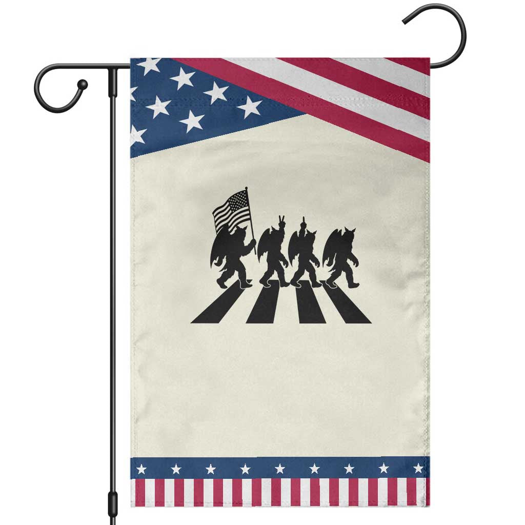 Funny Patriotic Mothman Garden Flag Cryptid Lover Gift TS12 Modern Beige Blue Print Your Wear
