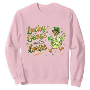Retro Clover Duck Sweatshirt Lucky Goose On The Loose TS12 Light Pink Print Your Wear