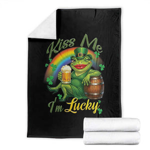 Funny Kiss Me I Am Lucky Throw Blanket St Patricks Day Frog TS12 Black Print Your Wear