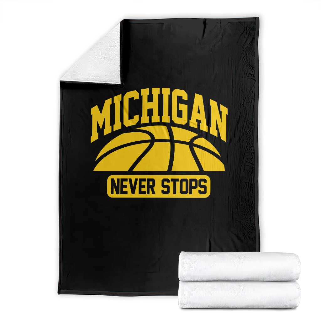 Michigan Never Stops Throw Blanket Great Lakes State Basketball Pride Gift TS12 Black Print Your Wear