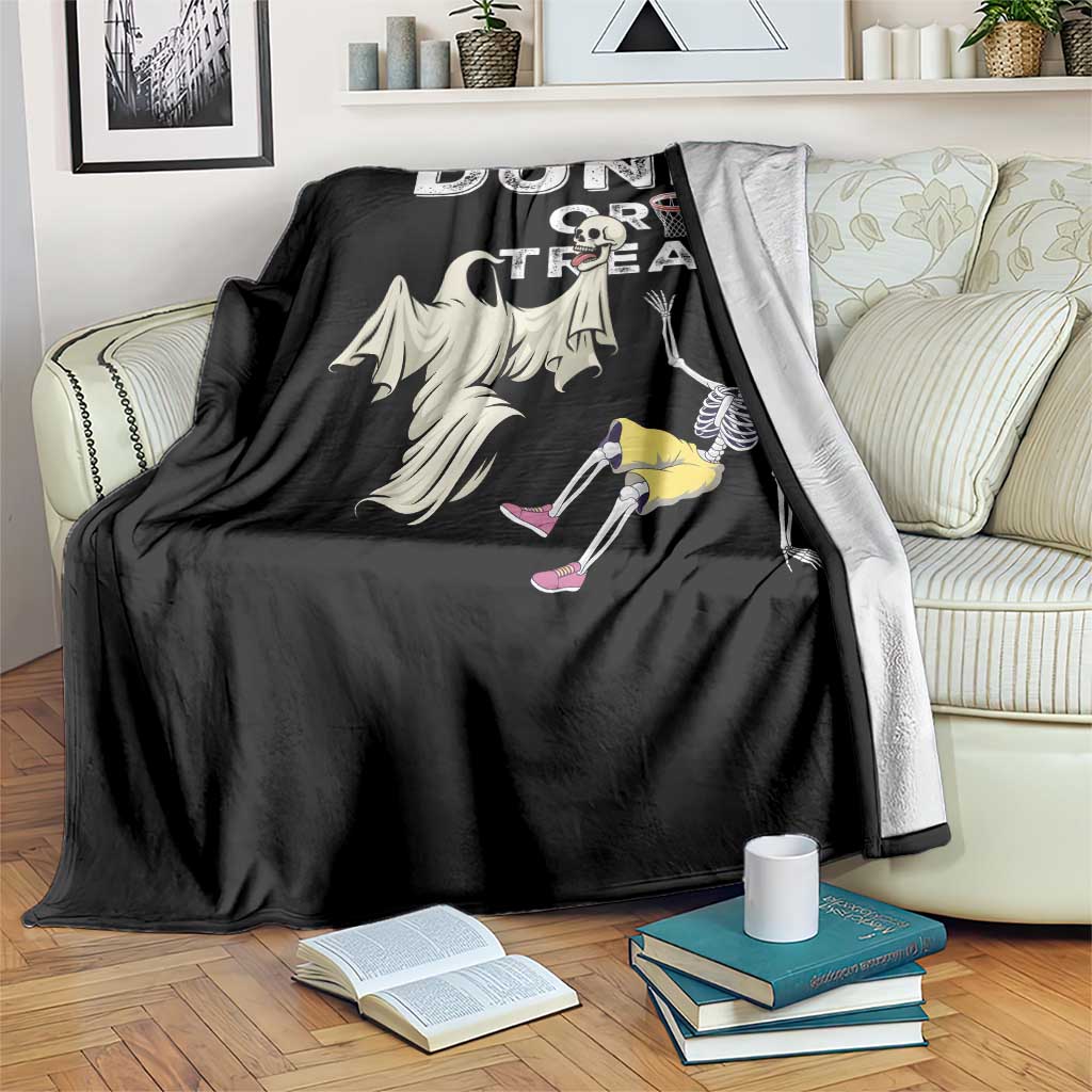 Halloween Dunk Or Treat Throw Blanket Funny Skeleton And Ghost Playing Basketball TS12 Print Your Wear