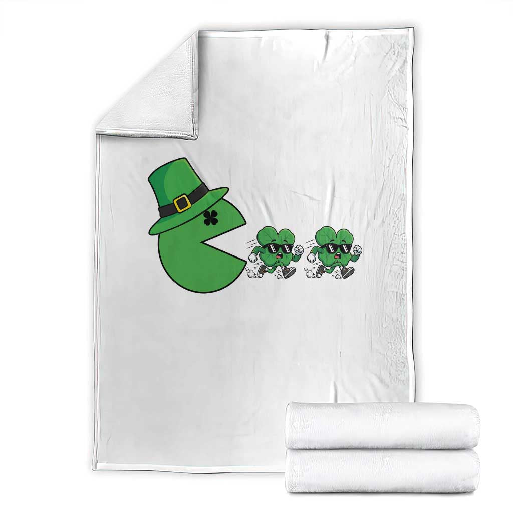 St Patricks Day Retro Gamer Eating Shamrock Lucky Gift Throw Blanket TS12 White Print Your Wear