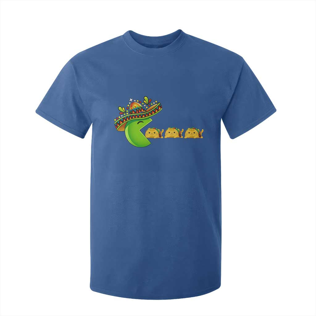 Cinco De Mayo Retro Game T Shirt For Kid Funny Sombrero Character Chasing Taco Cat TS12 Royal Blue Print Your Wear