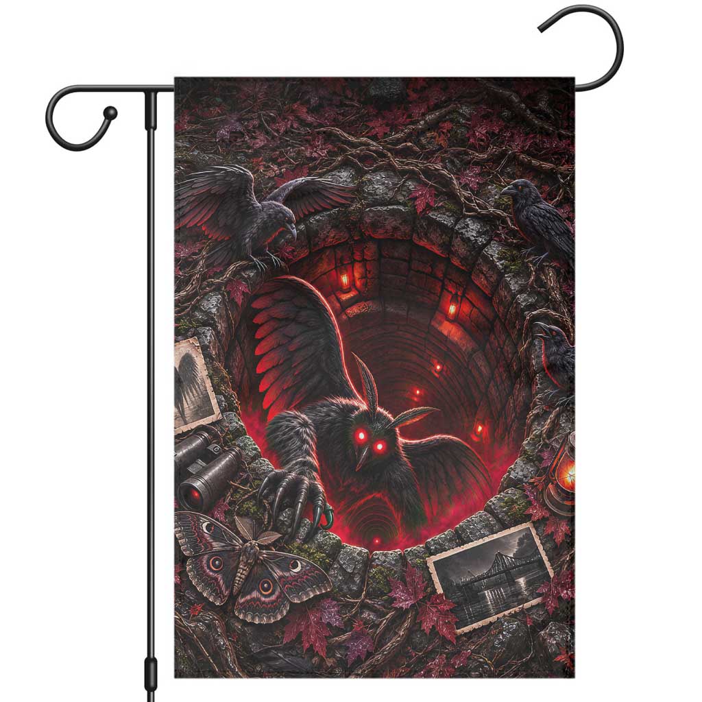 Mothman Winged Cryptid Red Eyes Folklore 3D Optical Illusion Garden Flag Silver Bridge West Virginia Horror Gift