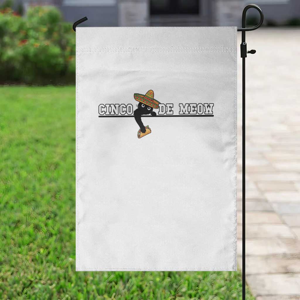 Funny Cinco De Meow Garden Flag Cute Black Cat Eating Taco TS12 Print Your Wear