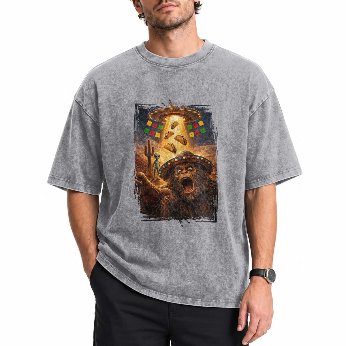 Funny Bigfoot Alien Selfie Washed Cotton T-Shirt Cinco De Mayo Party Gift