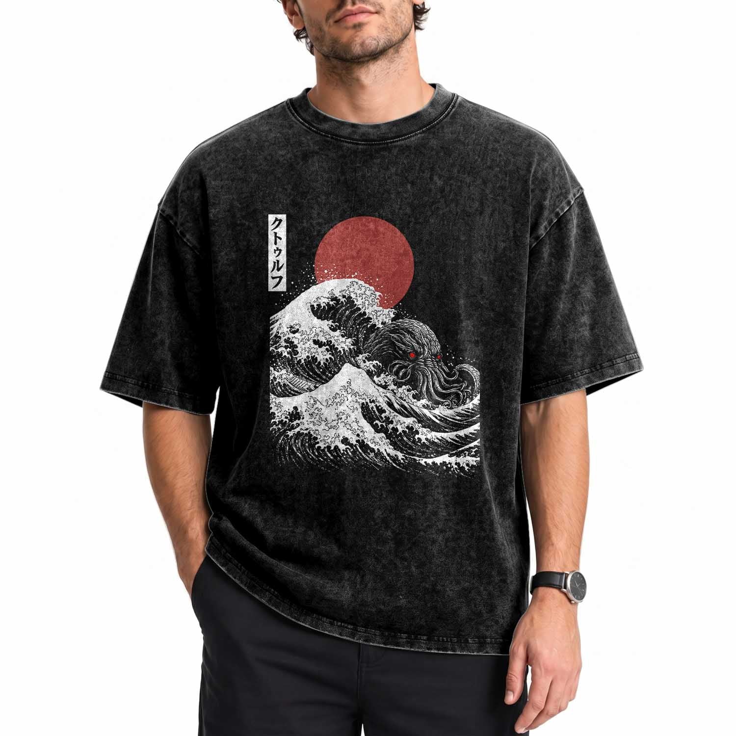 Vintage The Great Wave Kanagawa Cthulhu Japanese Ukiyoe Washed Cotton T-Shirt Sea Monster