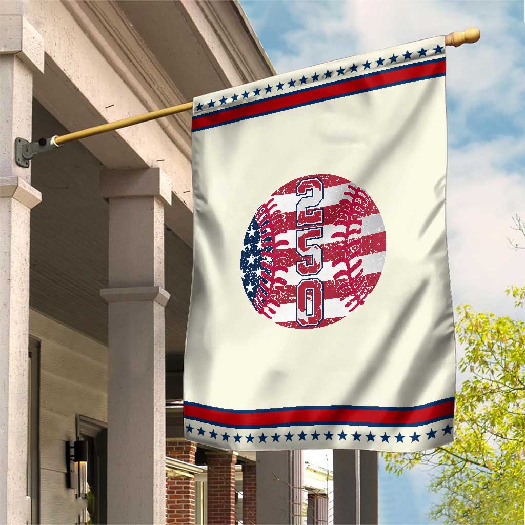 USA 250th Anniversary Baseball Patriotic Garden Flag Athlete Gift TS12 Modern Beige Red Print Your Wear