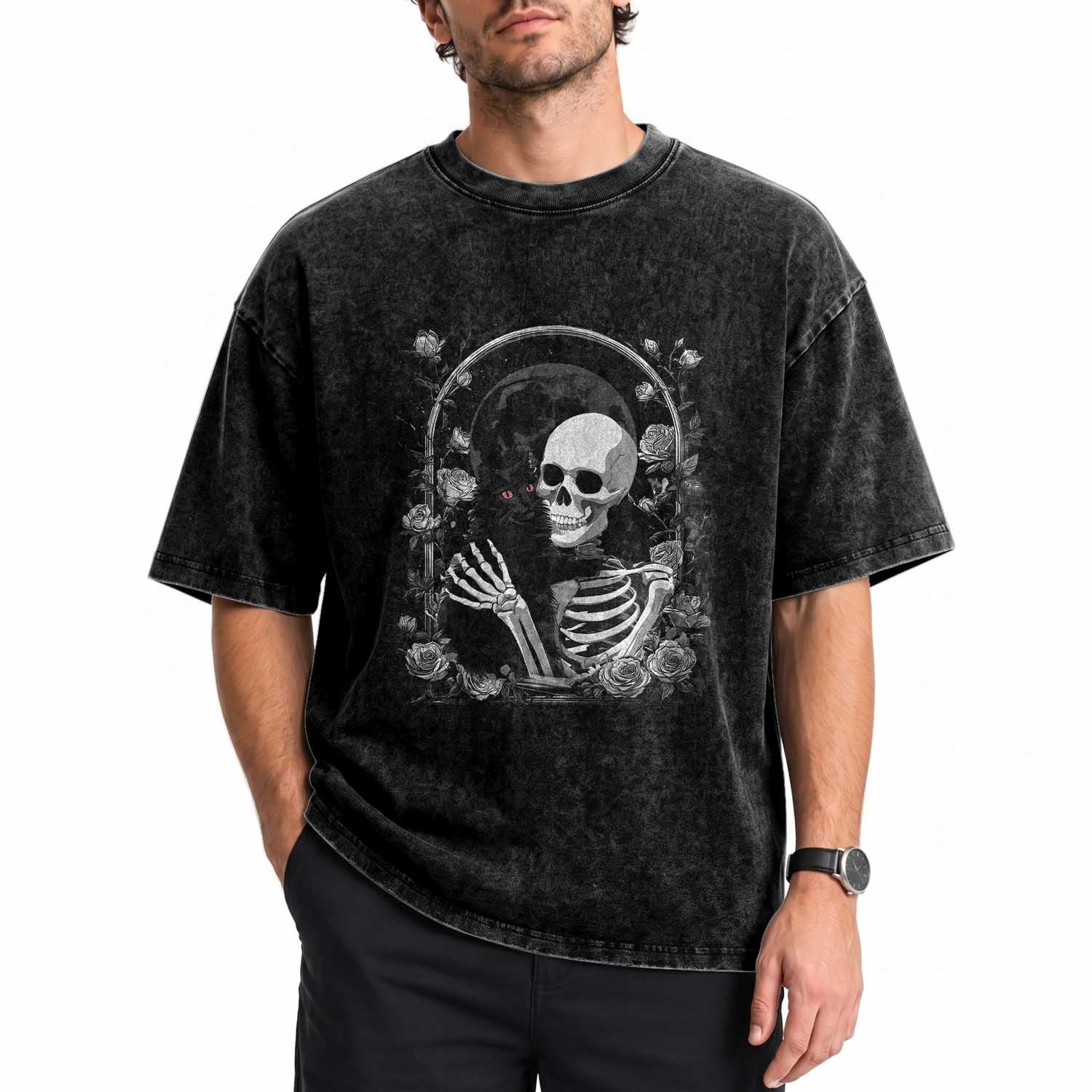 Funny Full Moon Horror Art Washed Cotton T-Shirt Skeleton Hug Maine Coon Cat