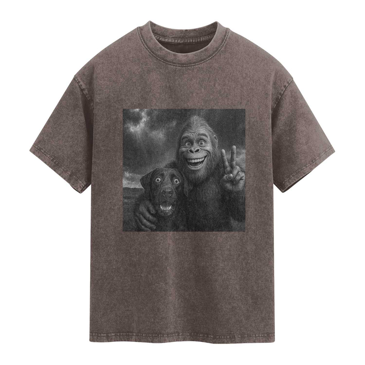 Cute Labrador Selfie With Bigfoot Washed Cotton T-Shirt Funny Cryptid