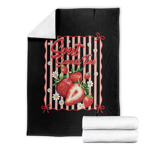Striped Summer Strawberry Throw Blanket Preppy Beach Vibes Graphic TS12 Black Print Your Wear
