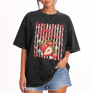 Striped Summer Strawberry Washed Cotton T-Shirt Preppy Beach Vibes Graphic