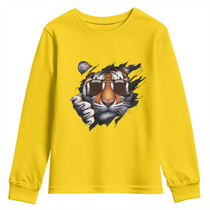 Funny CFBT Gift For Fan Youth Sweatshirt TS12 Daisy Print Your Wear