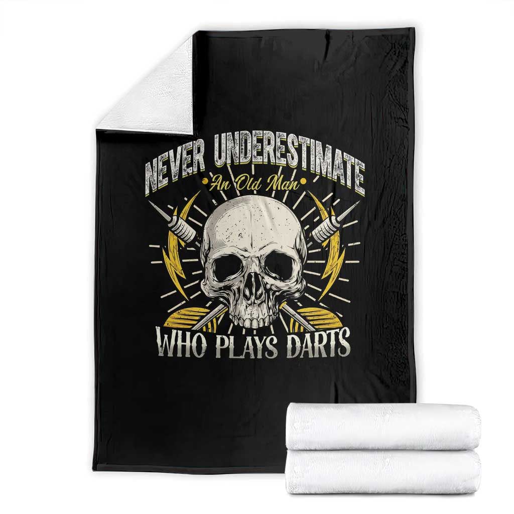 Never Underestimate An Old Who Plays Darts Throw Blanket Funny Darts Fan TS12 Black Print Your Wear