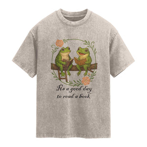It Is A Good Day To Read A Book Washed Cotton T-Shirt Frog Book Lover
