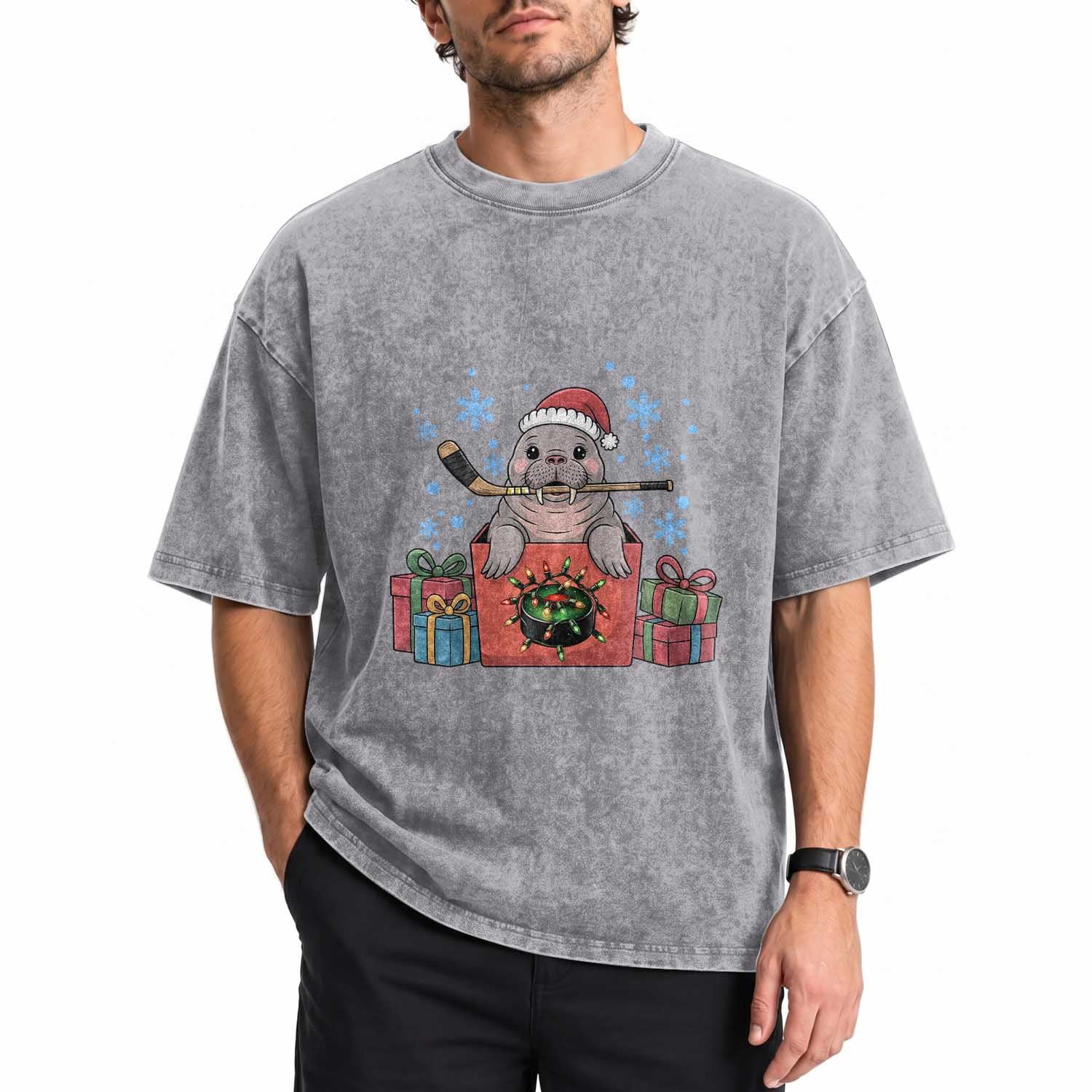 Santa Seal Playing Ice Hockey Washed Cotton T-Shirt Funny Christmas Gift