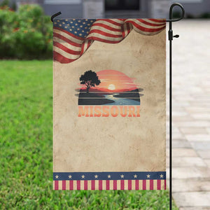 Vintage Missouri Outdoors Garden Flag Midwest Nature Landscape TS12 Vintage Rustic Tan Navy Print Your Wear