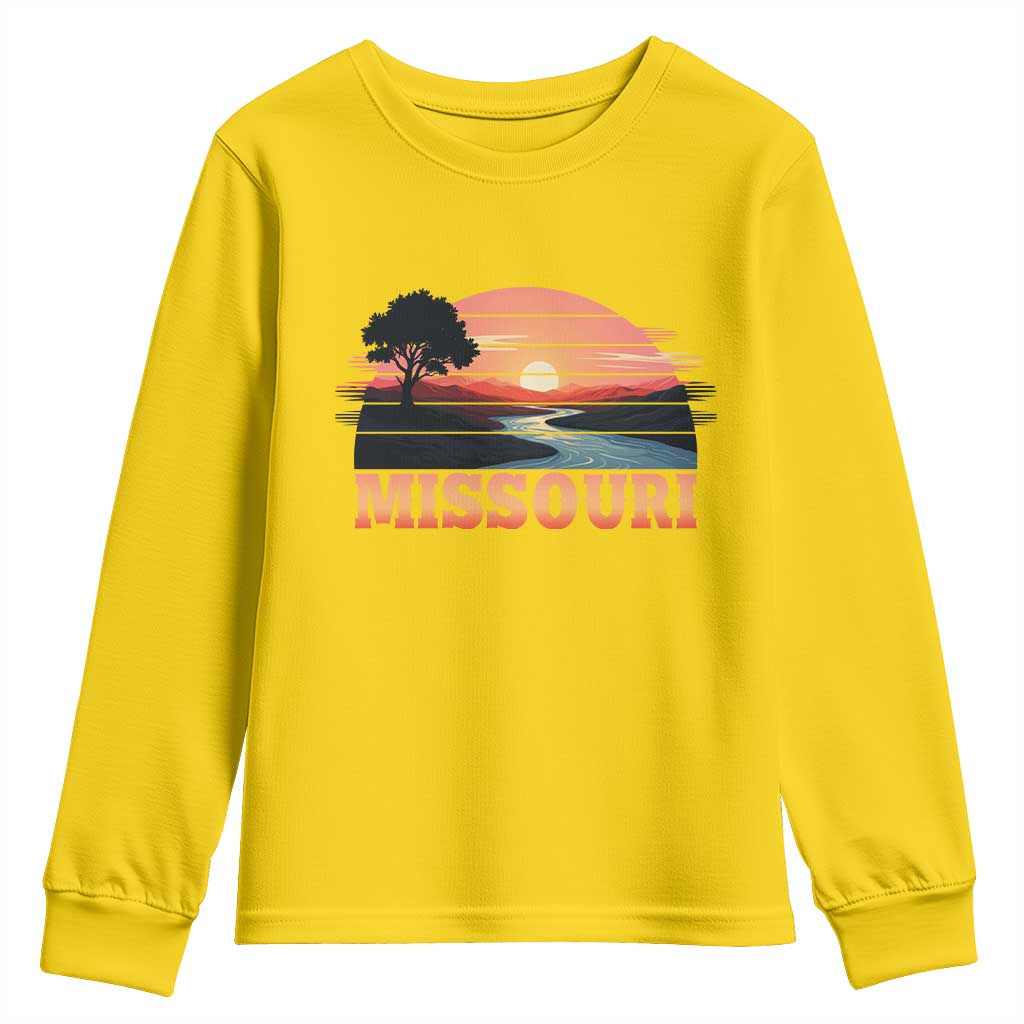 Vintage Missouri Outdoors Youth Sweatshirt Midwest Nature Landscape TS12 Daisy Print Your Wear