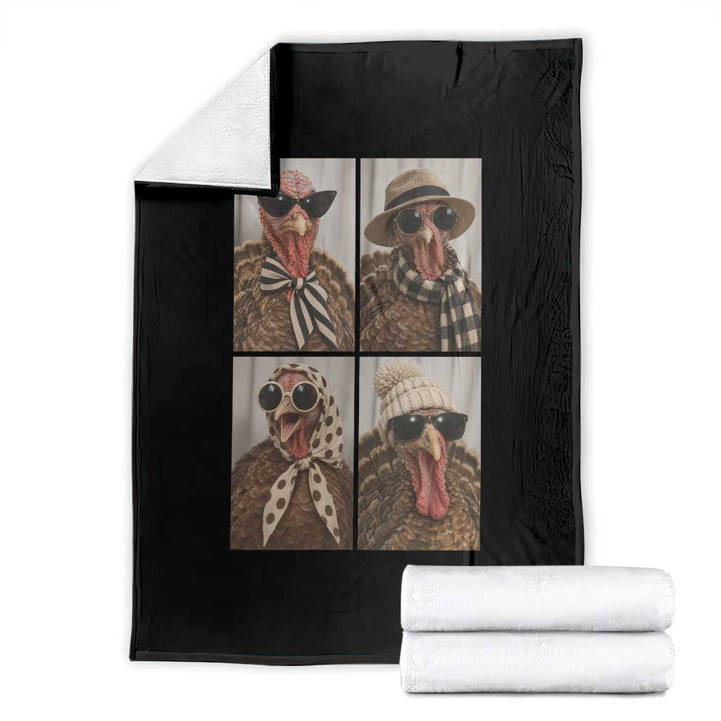 Funny Turkey Thanksgiving Selfie Throw Blanket Festive Holiday Season Humor