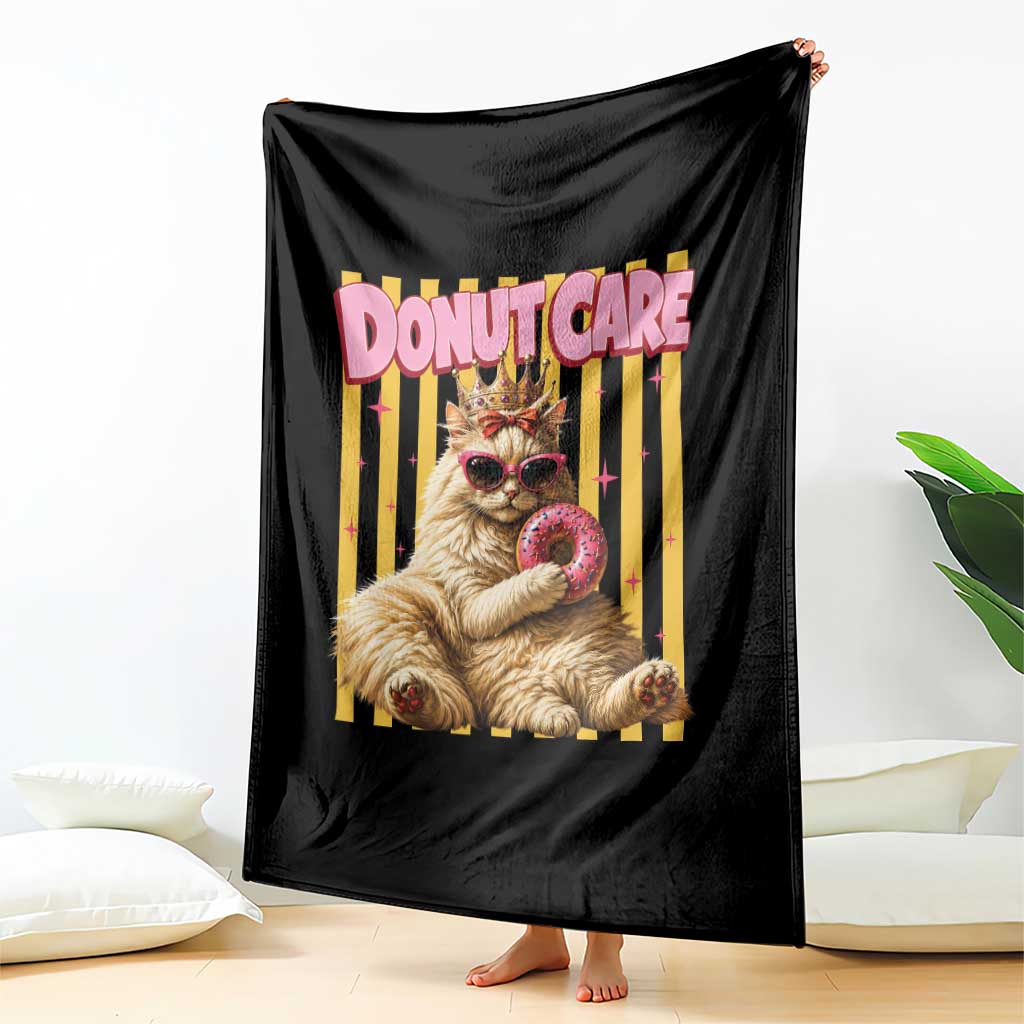 Funny Princess Cat Eating Donut Throw Blanket Sci-Fi Book Lover Gift TS12 Print Your Wear