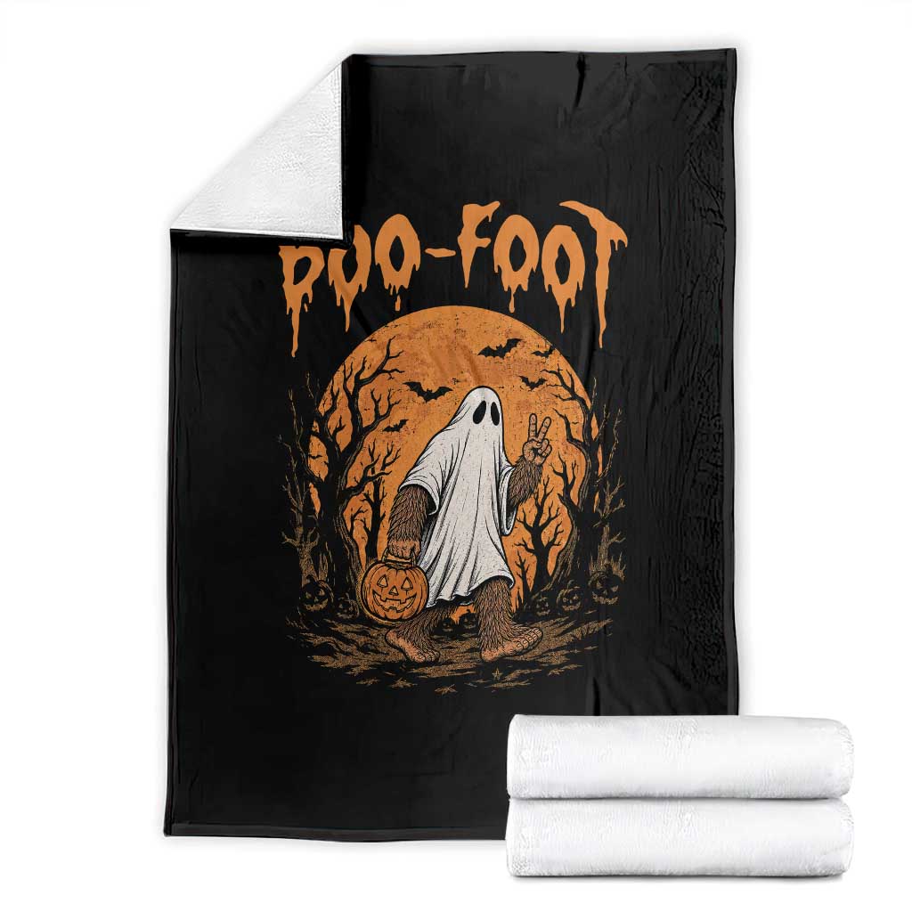 Funny Boo Foot Bigfoot Halloween Throw Blanket Spooky Ghost Pumpkin Night