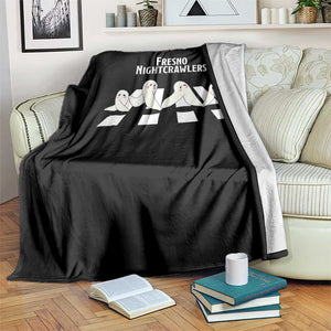 Fresno Nightcrawler Throw Blanket Folklore Gothic Horror Cryptid Gift TS12 Print Your Wear