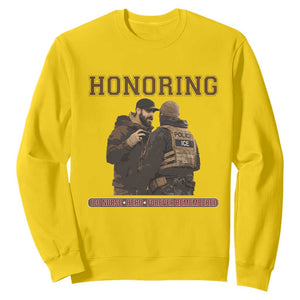 Honoring Alex Pretti ICU Nurse Tribute Support Gift Sweatshirt TS12 Daisy Print Your Wear