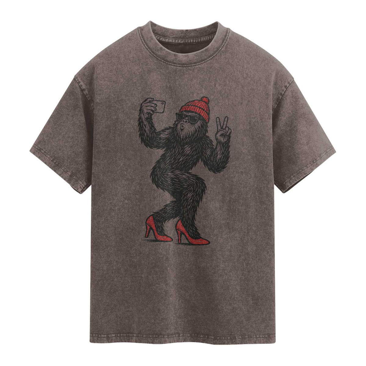 Funny Sexy Bigfoot Selfie Washed Cotton T-Shirt Sasquatch Lover Gift