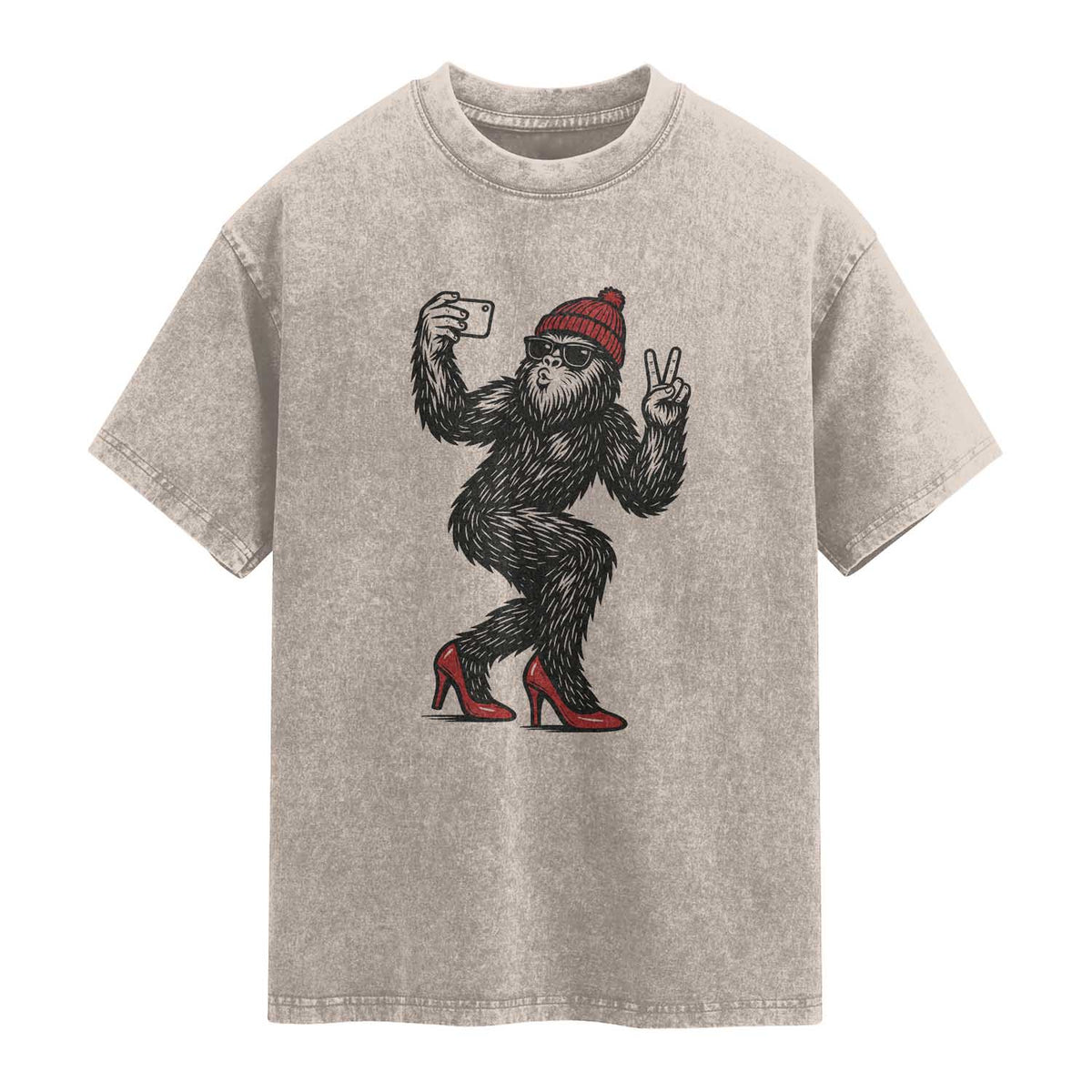 Funny Sexy Bigfoot Selfie Washed Cotton T-Shirt Sasquatch Lover Gift