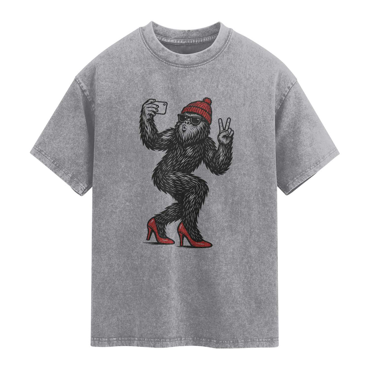 Funny Sexy Bigfoot Selfie Washed Cotton T-Shirt Sasquatch Lover Gift