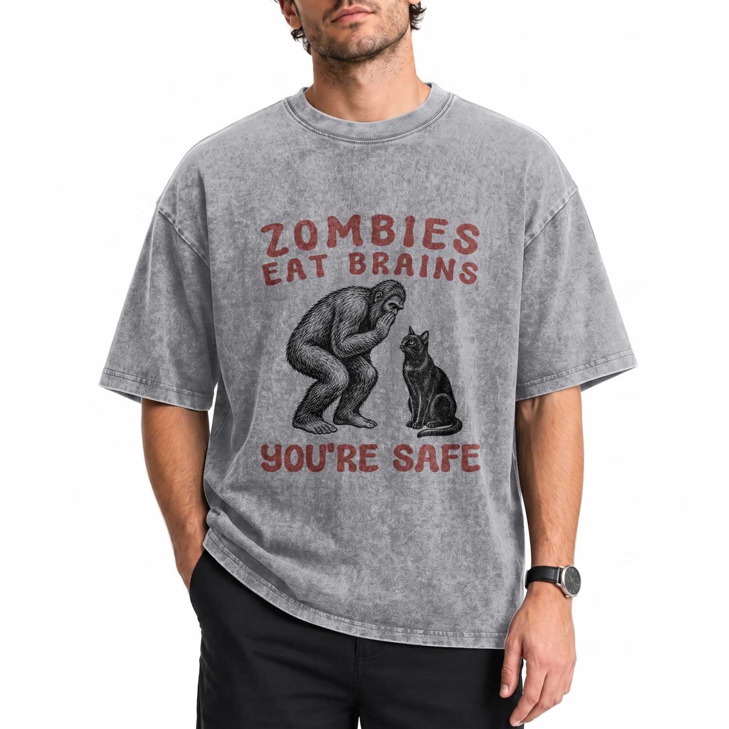 Funny Bigfoot And Black Cat Washed Cotton T-Shirt Zombies Eat Brains Dont Worry You Are Safe