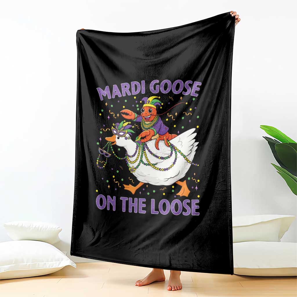 Funny Mardi Gras Throw Blanket Goose Crawfish Carnival Trendy Meme TS14 Print Your Wear