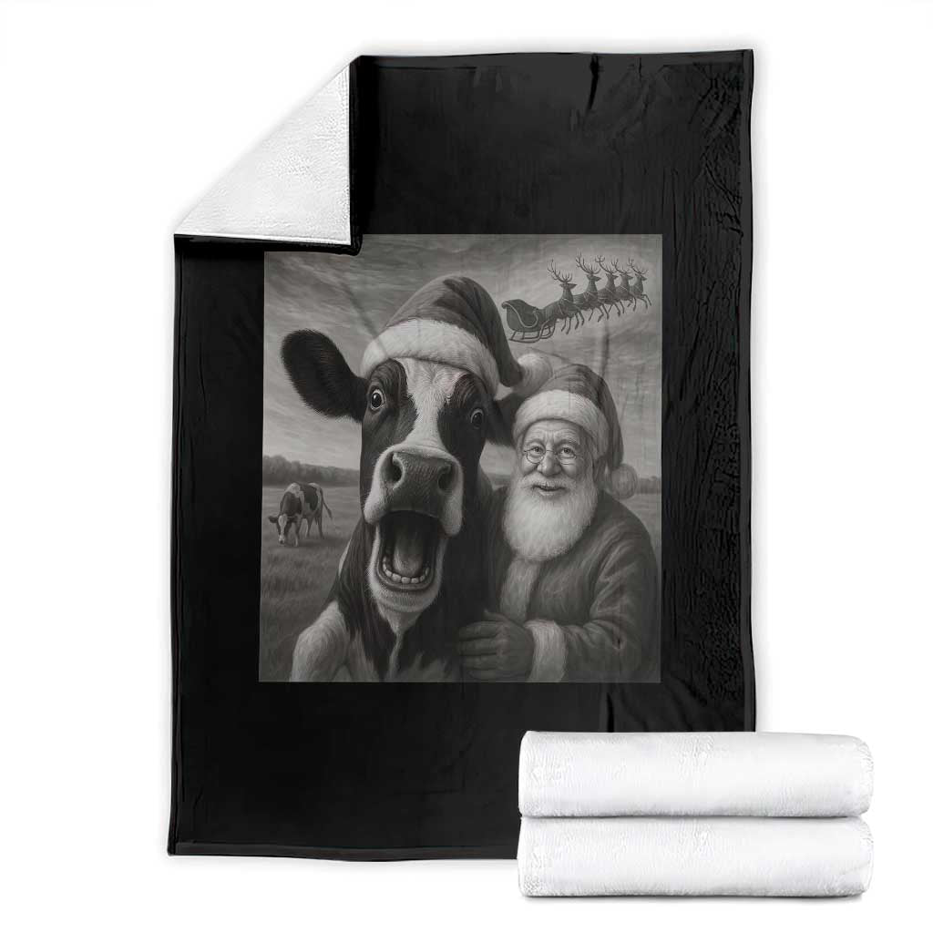 Funny Santa Selfie with Cow Christmas Throw Blanket TS14 Black Print Your Wear