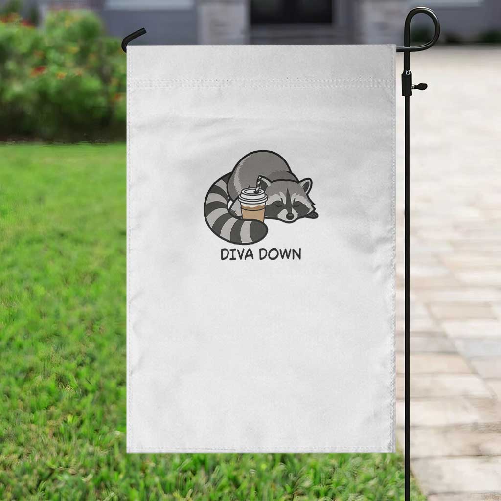 Diva Down Garden Flag Funny Raccoon Relaxed TS14 Print Your Wear