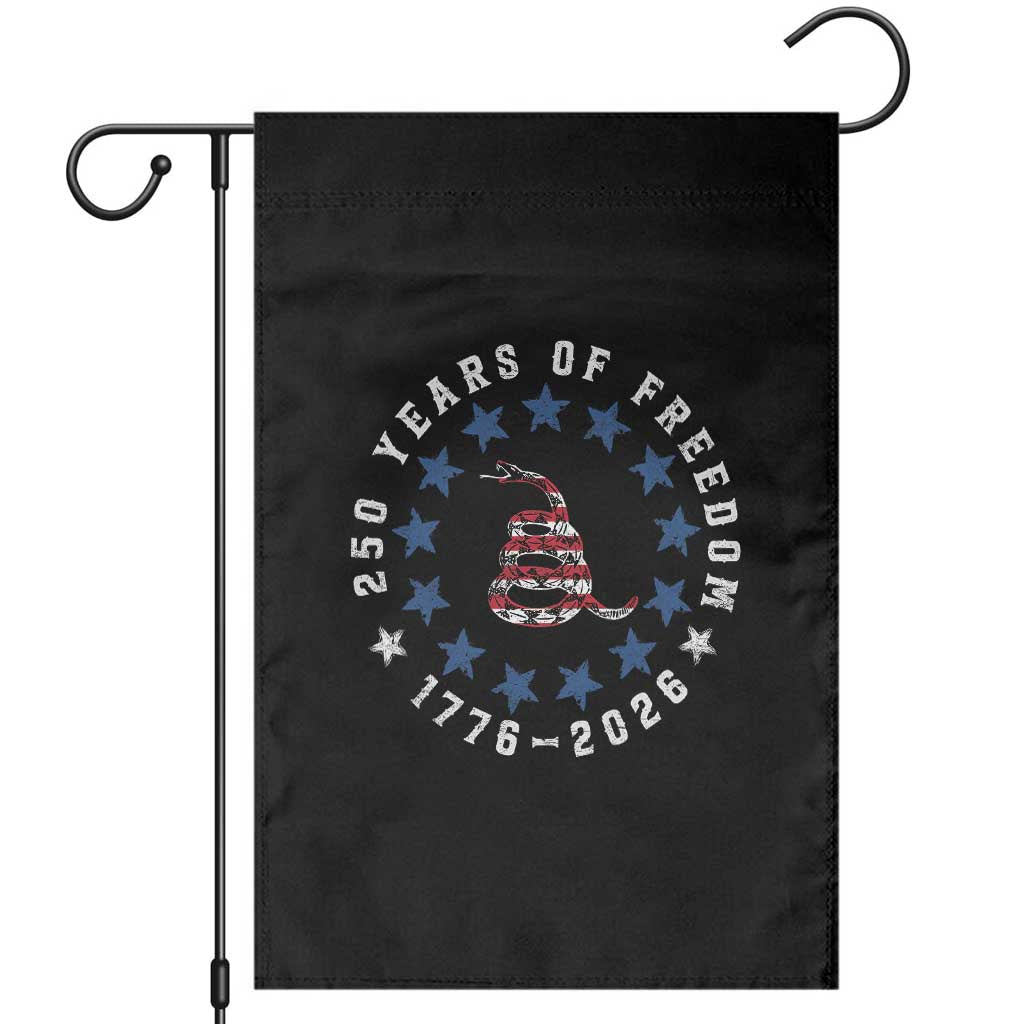 250 Years Of Freedom Garden Flag Gadsden Betty Ross Flag Ring of Stars American Patriot US TS14 Black Print Your Wear