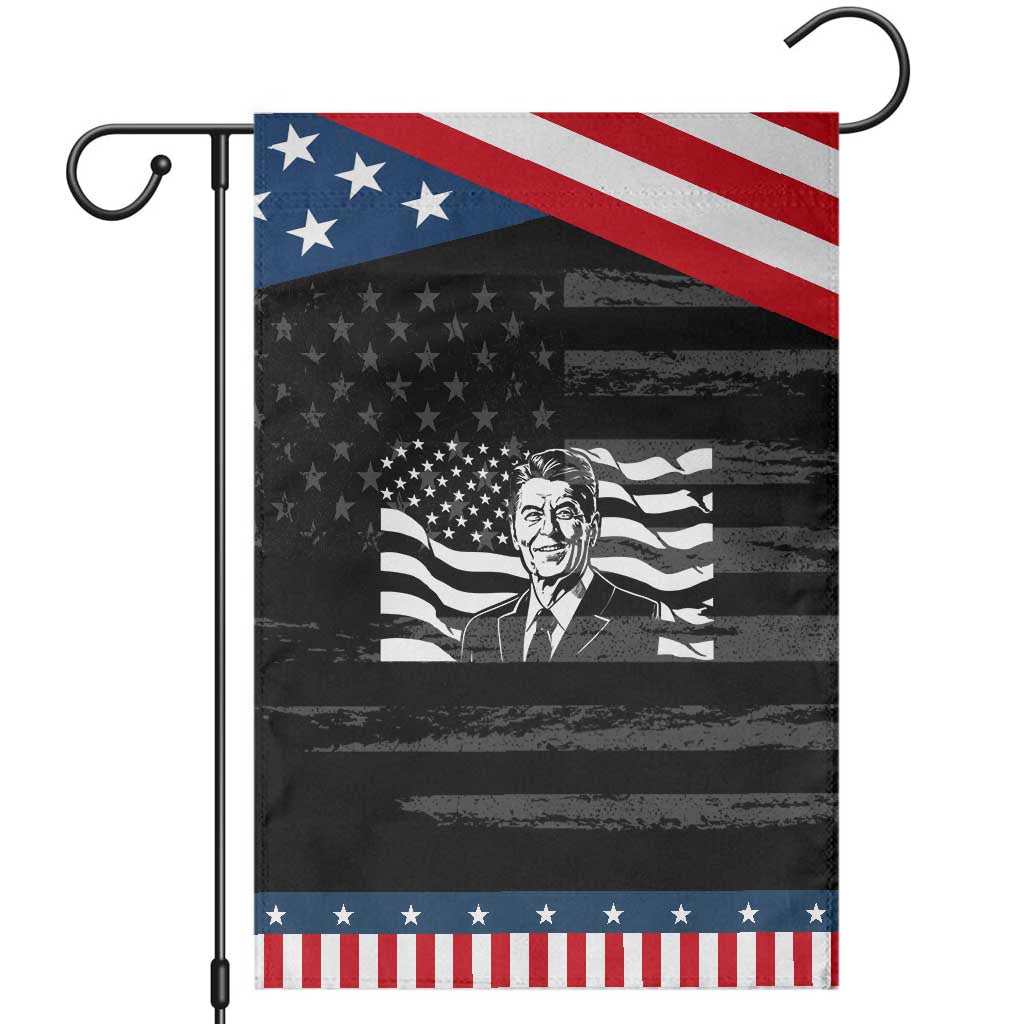 Ronald Reagan America Flag US President Garden Flag TS14 Distressed Black Blue Print Your Wear