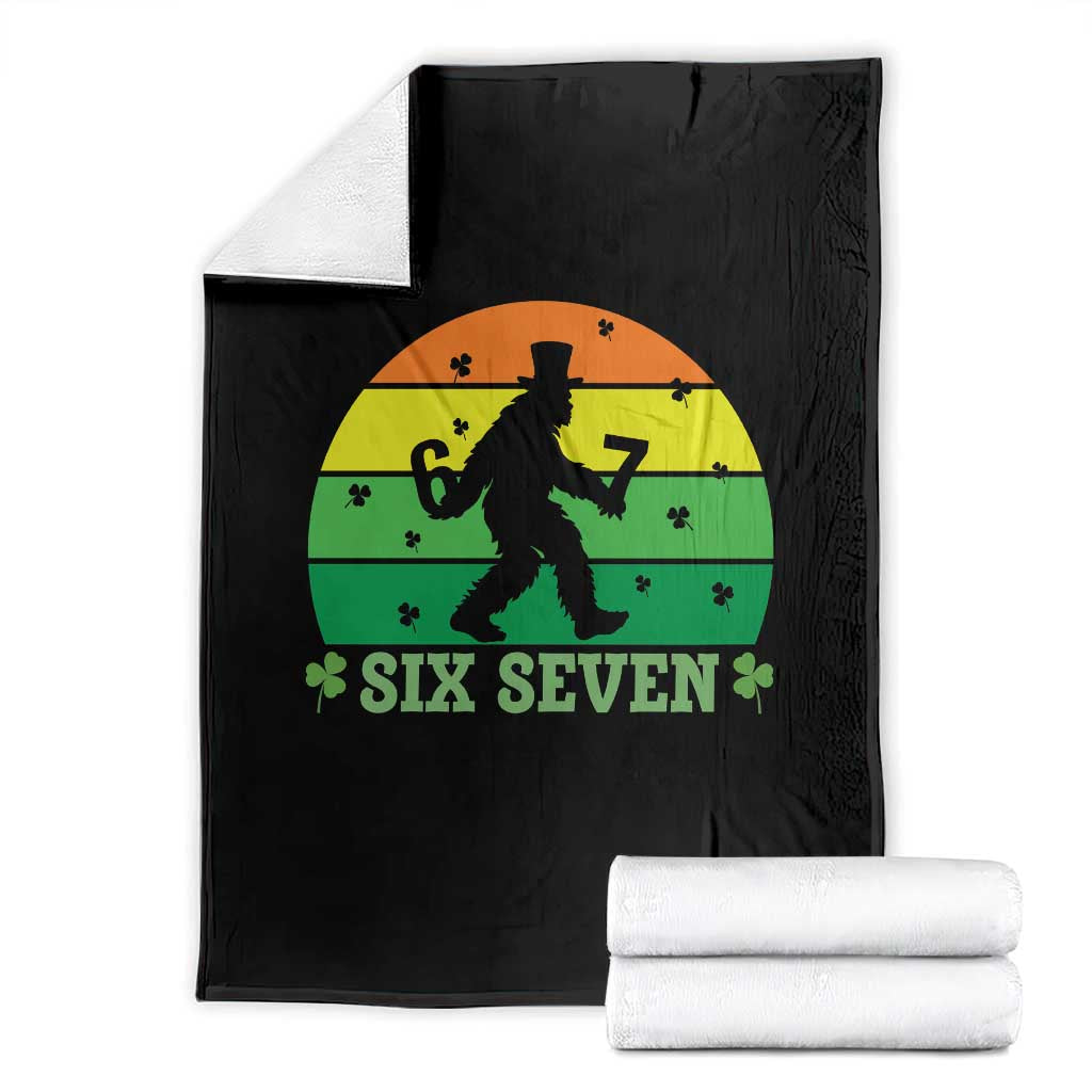 Aur Naur Bigfoot Meme Throw Blanket Funny Sasquatch Sarcastic Oh No Australian Accent TS14 Black Print Your Wear